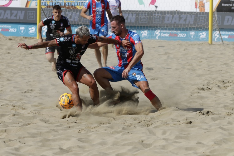 Giochiamo a Beach soccer?